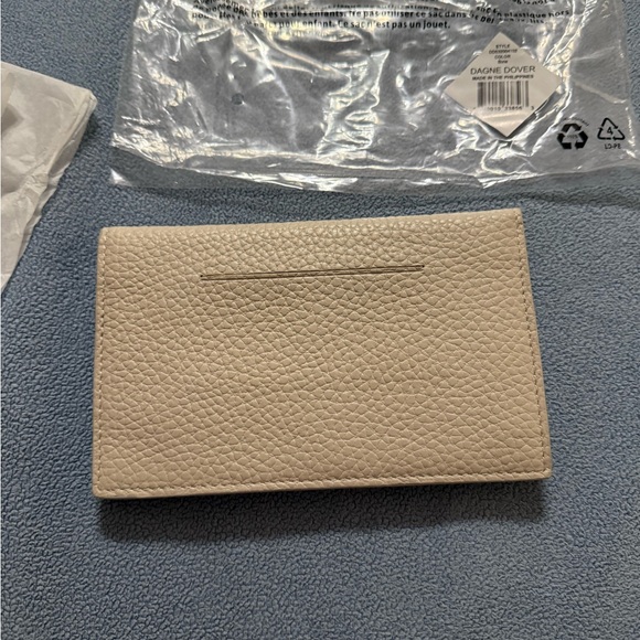 Dagne Dover Cream Textured Wallet - Picture 5 of 7